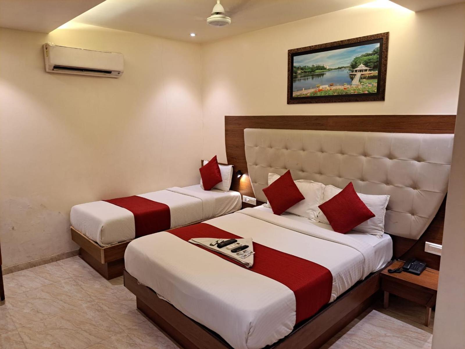 Gateway Star Hotel Mumbai Exterior photo
